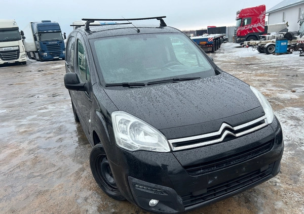 Citroen Berlingo cena 39999 przebieg: 107000, rok produkcji 2016 z Jordanów małe 92